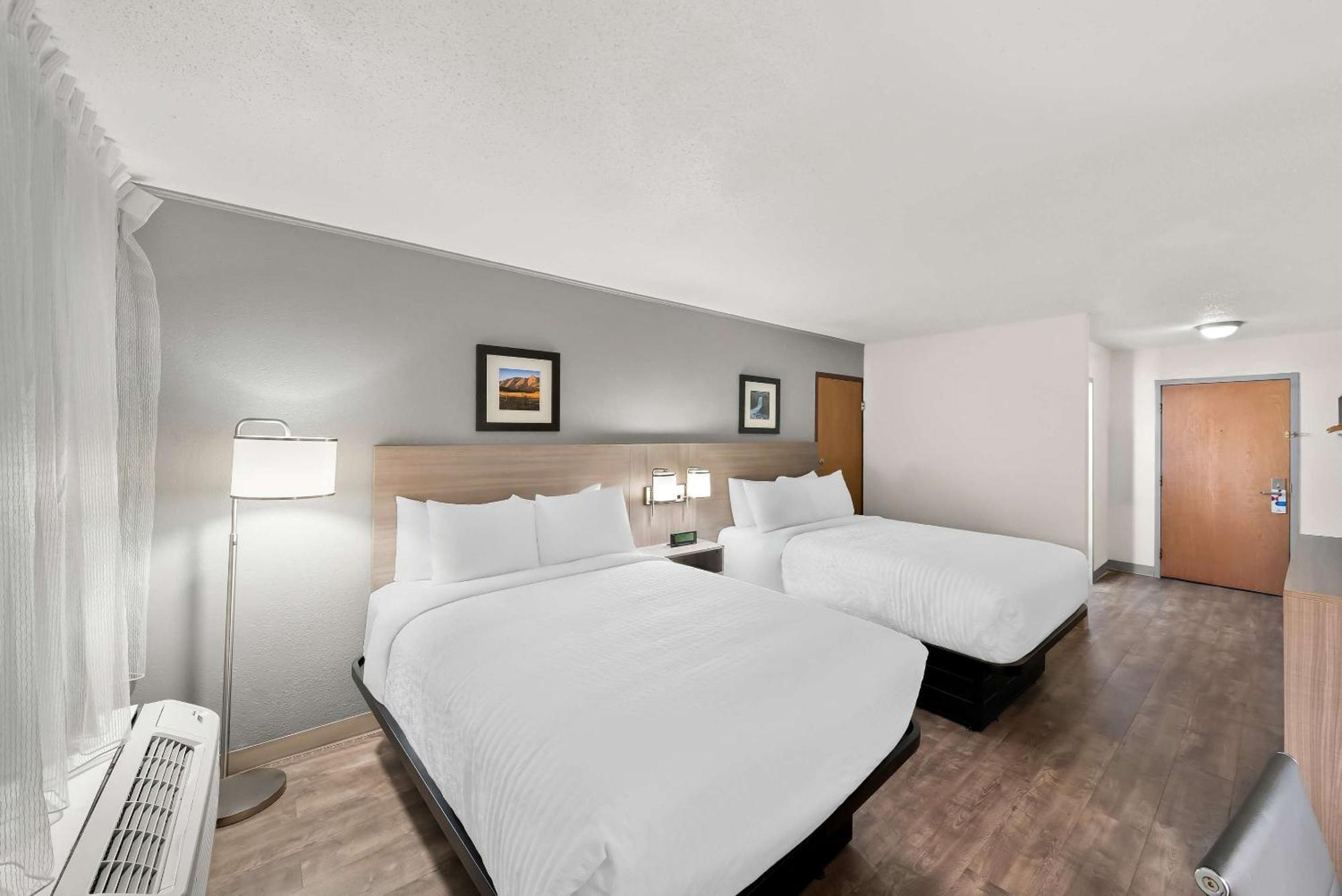 Clarion Inn & Suites And Convention Center Kearney Exteriör bild